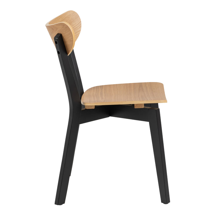 Roxby Round Dining Table in Oak & Black Included 4 Roxby Dining Chairs in Black and Oak