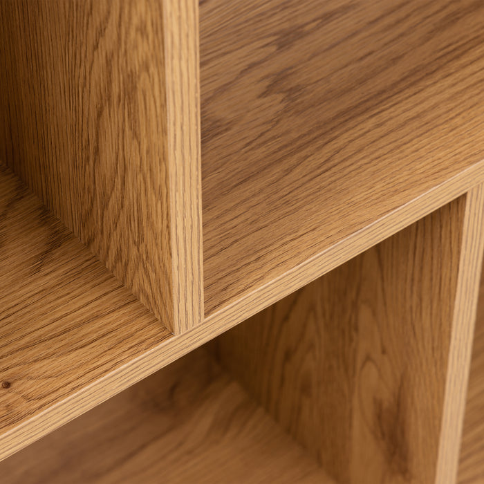 Swindon Bookcase with 4 Shelves in Oak