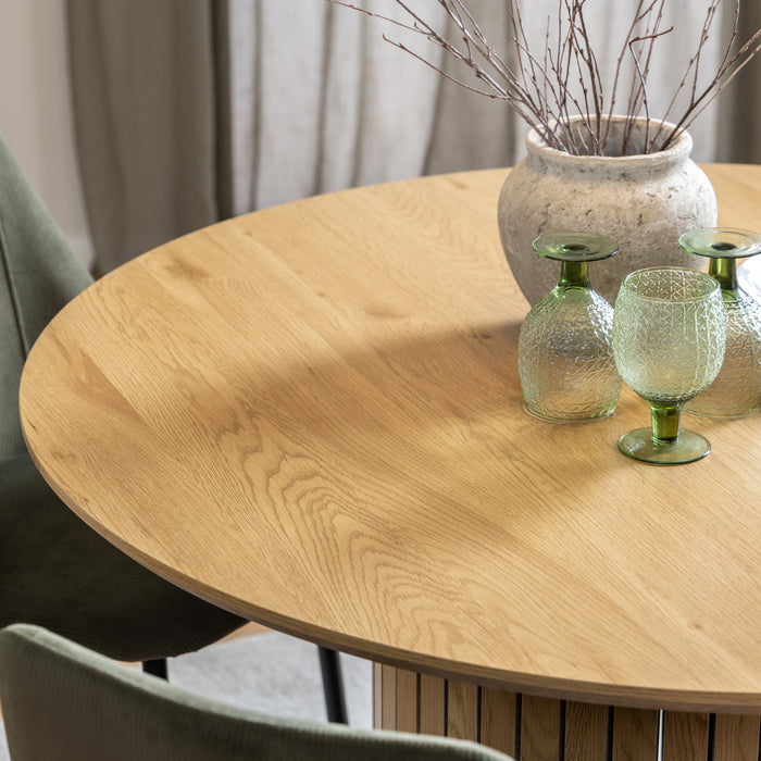 Yale Dining Table in Oak Included 4 Adele Dining Chair in Grey Fabric